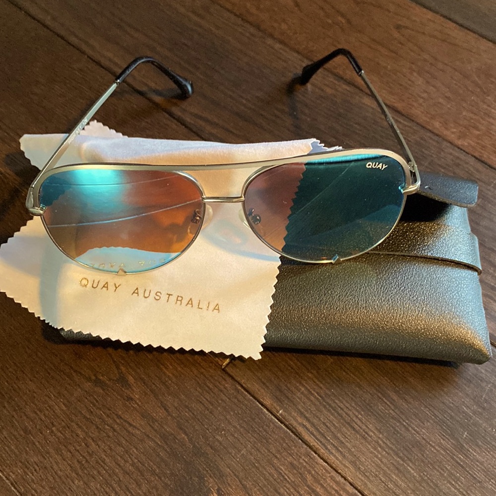 Quay aviator sunglasses.